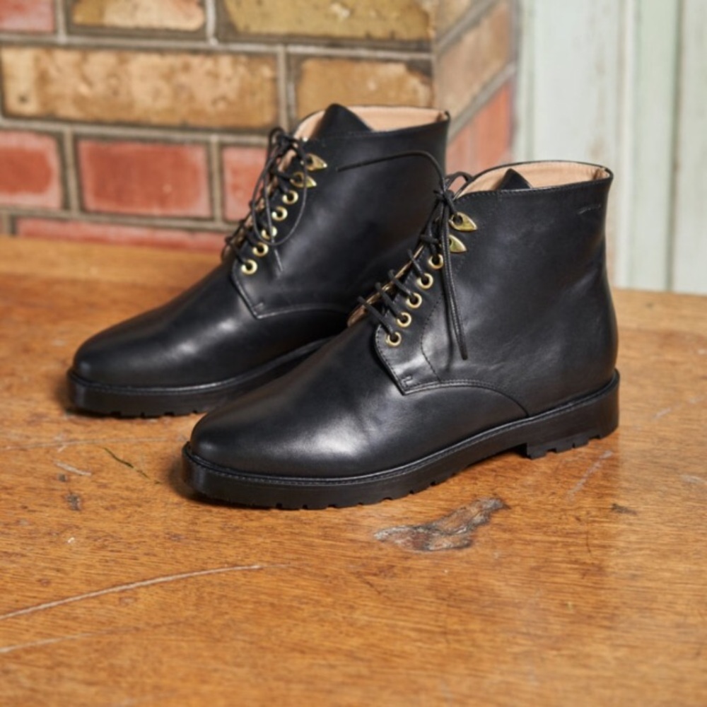 Black Leather Lace Laurène Boots | M. Moustache